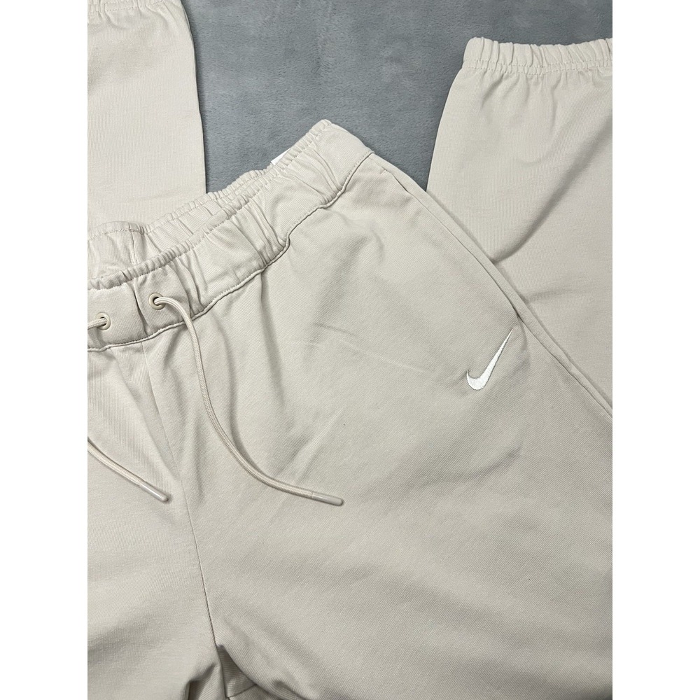 New Nike Loose Fit Mid-Rise Joggers Womens Large Beige Sweatpants Swoosh Logo - Picture 3 of 9